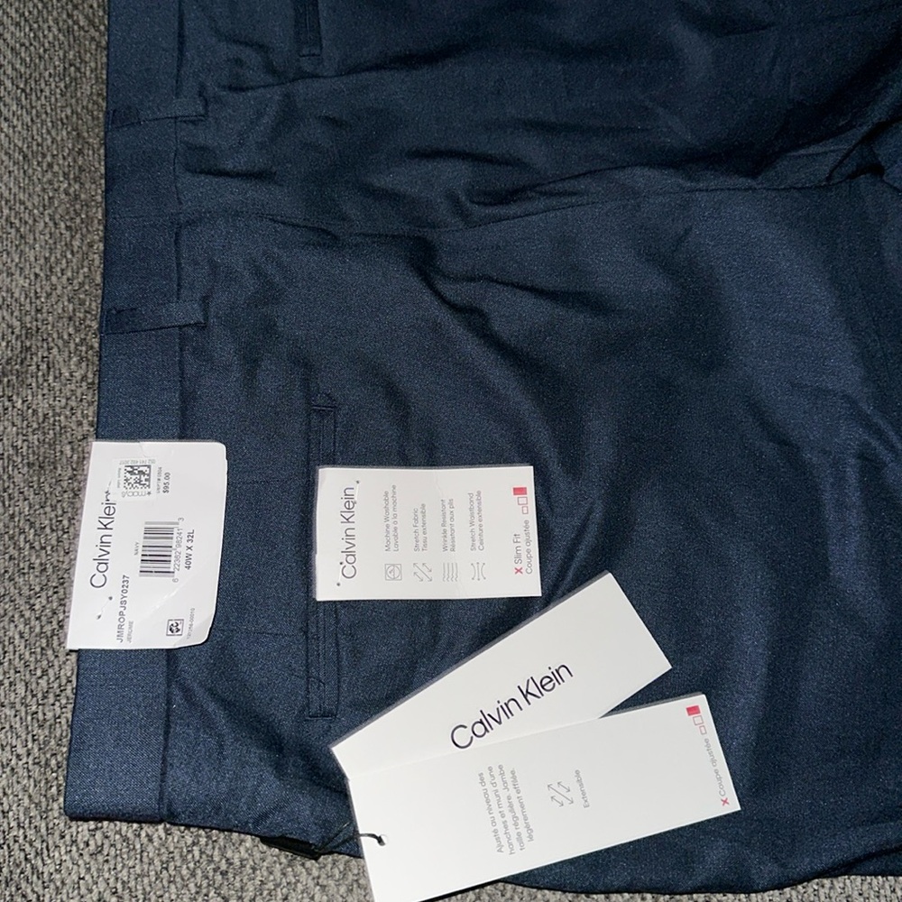 Calvin Klein | Slim Fit | Men’s US 40W X 32L